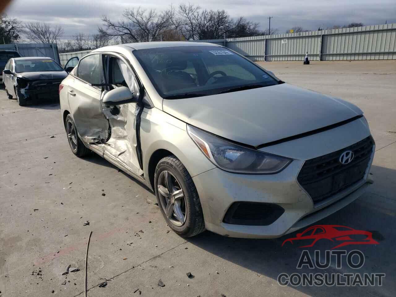 HYUNDAI ACCENT 2018 - 3KPC24A36JE008653