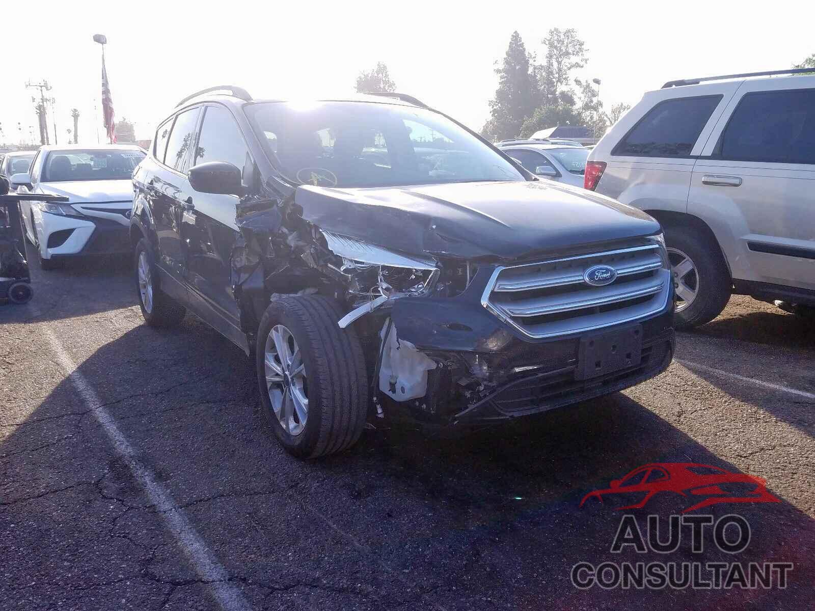 FORD ESCAPE 2018 - 3FA6P0K92LR206173