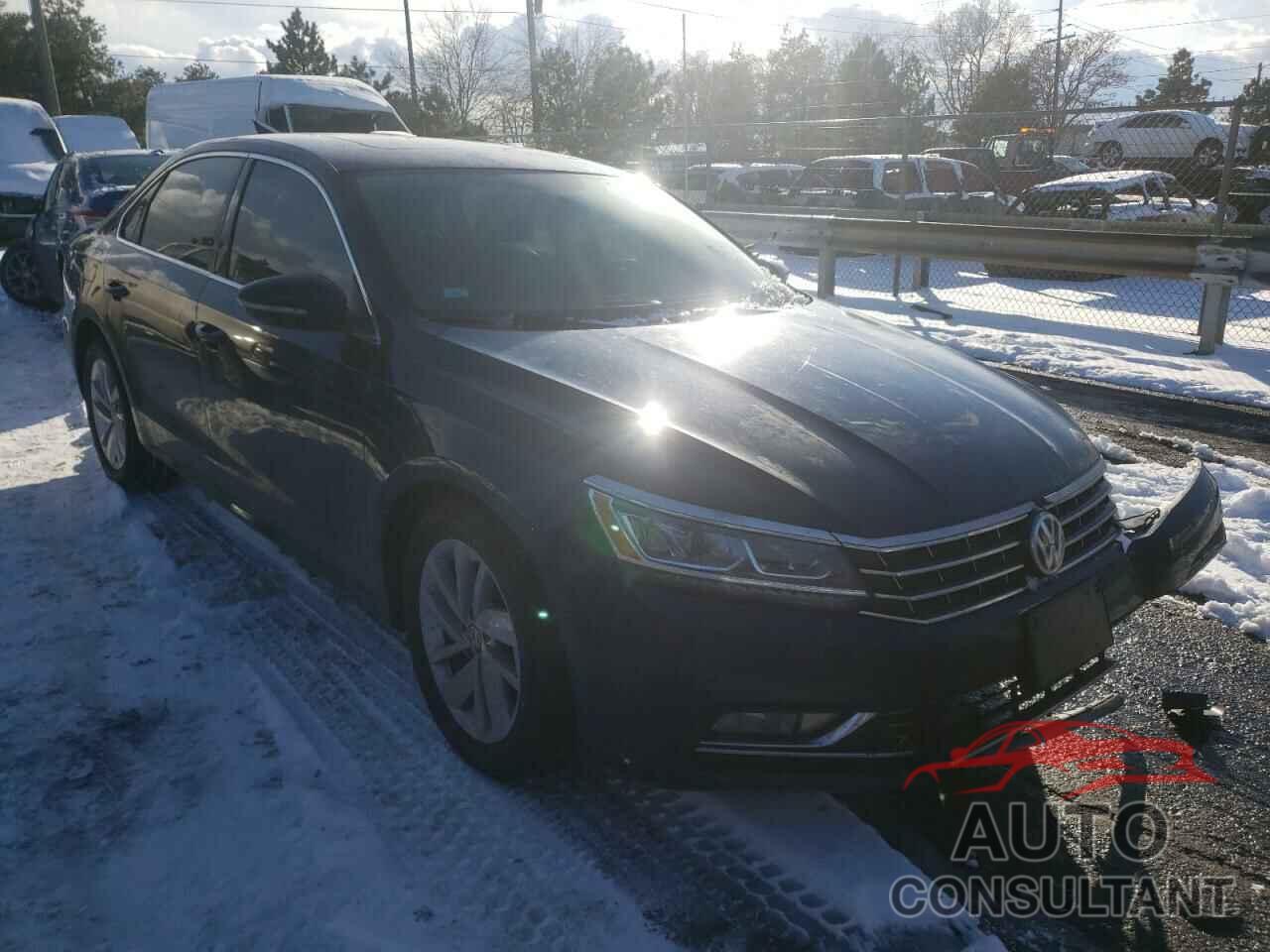 VOLKSWAGEN PASSAT 2018 - 1VWBA7A32JC033263