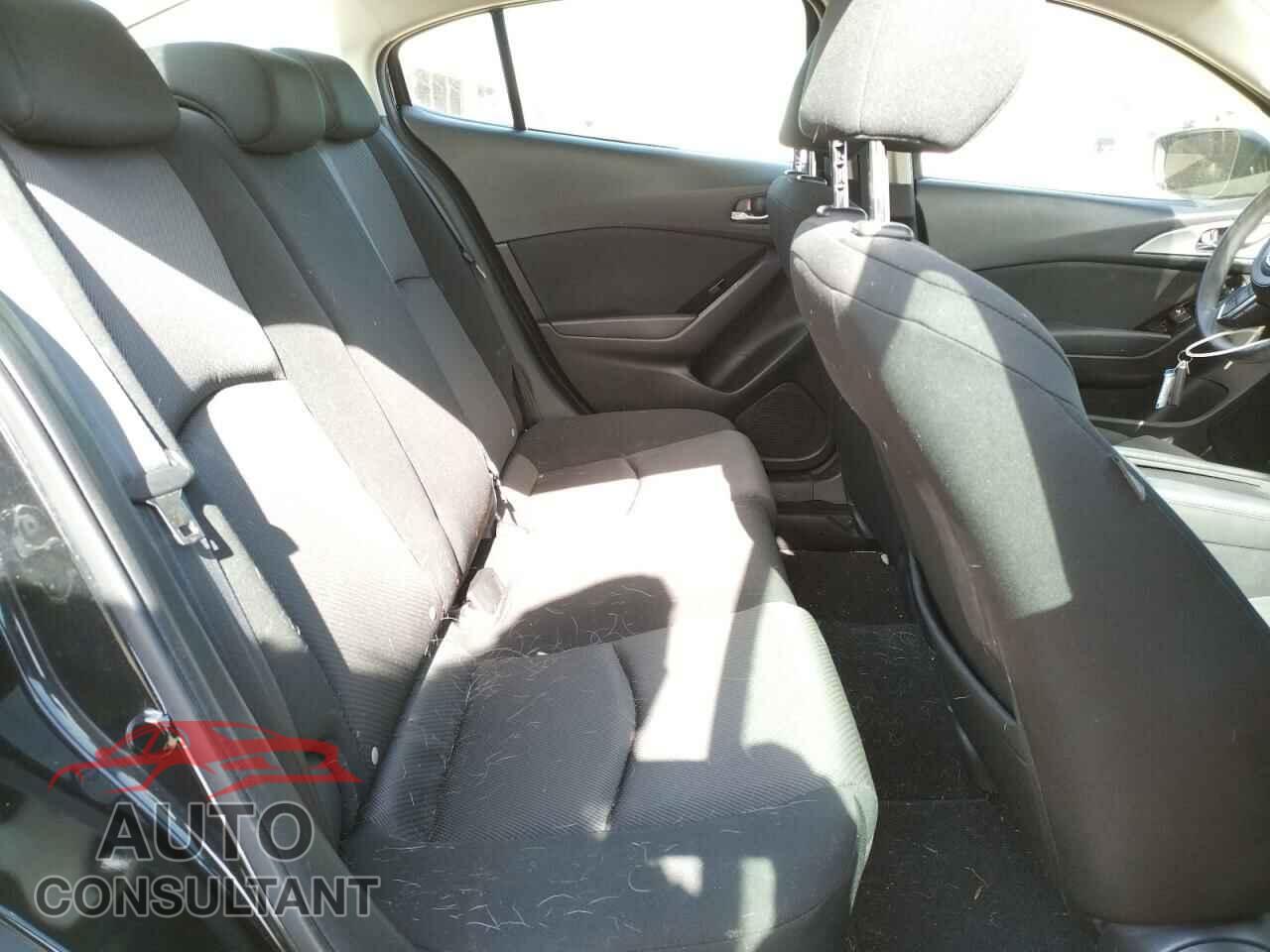 MAZDA 3 2017 - 3MZBN1U72HM131864