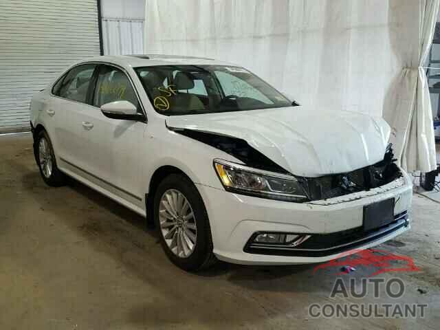 VOLKSWAGEN PASSAT 2016 - 1VWBT7A38GC063239