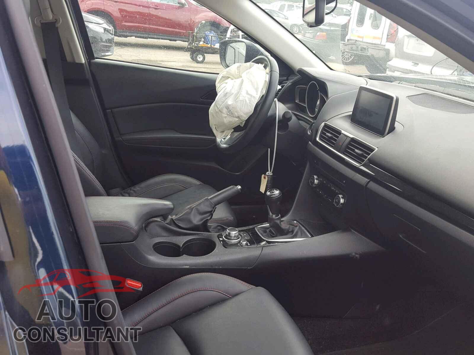 MAZDA 3 2016 - 3MZBM1X77GM251673