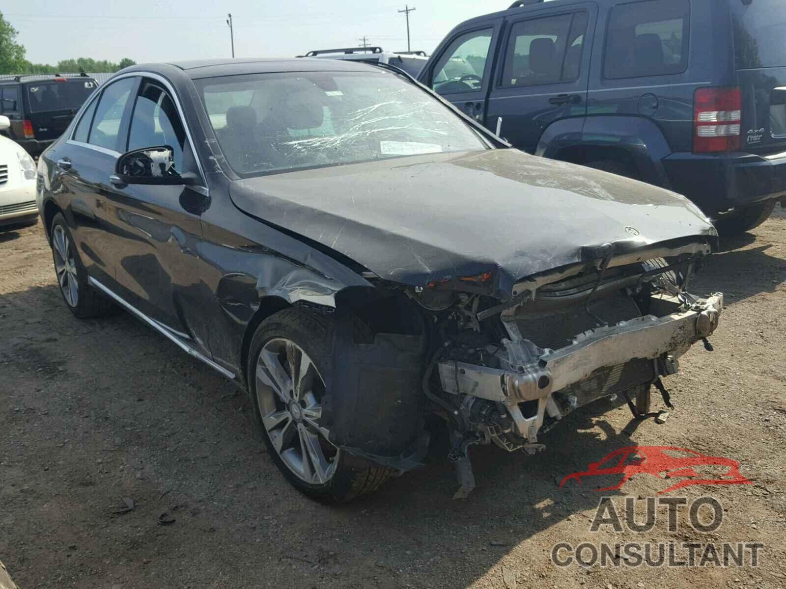 MERCEDES-BENZ C300 2015 - 55SWF4KB9FU089106