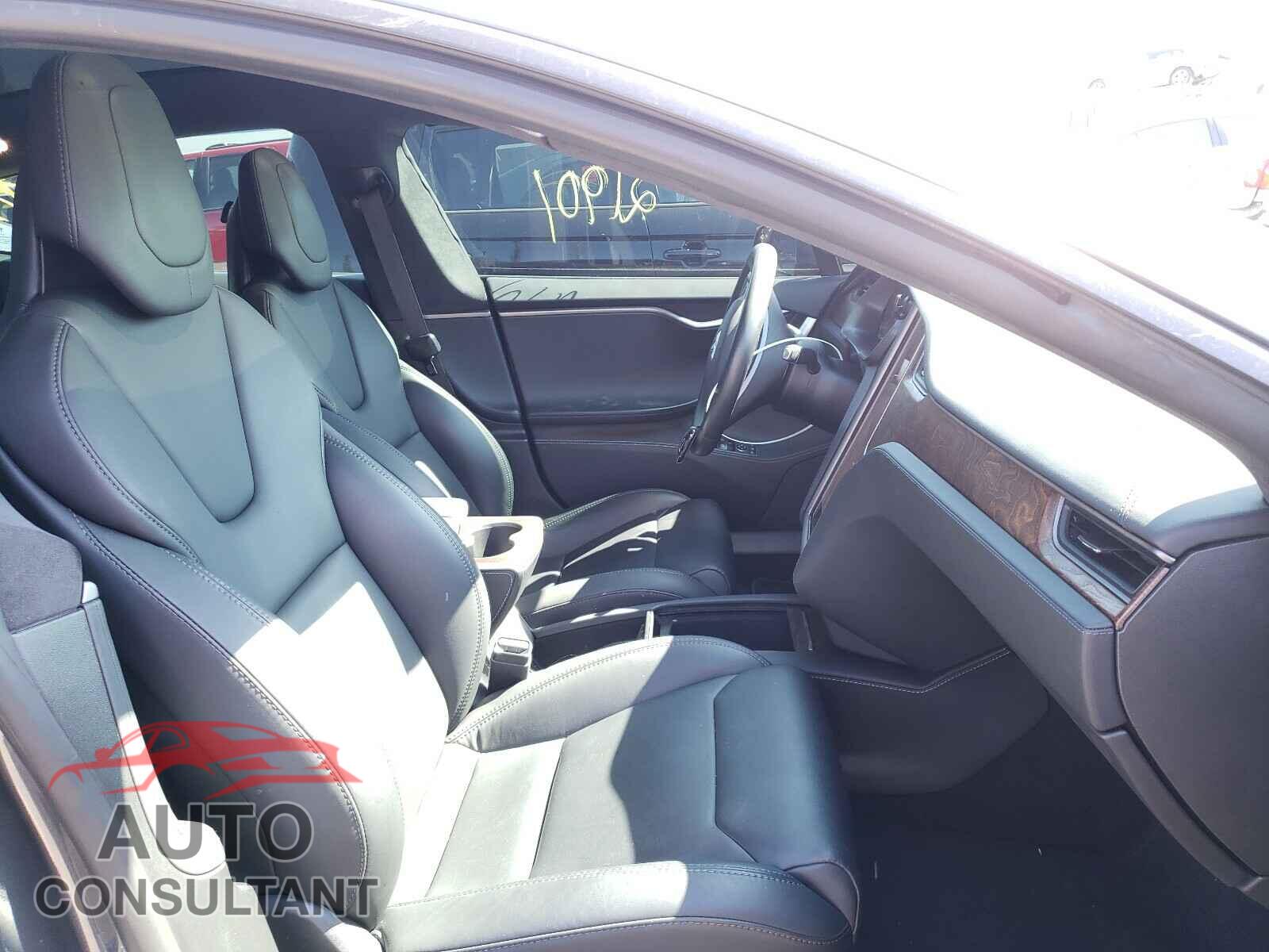TESLA MODEL S 2019 - 5YJSA1E43KF330758