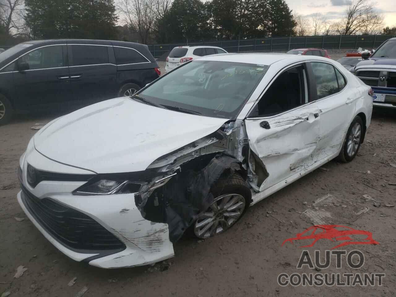 TOYOTA CAMRY 2020 - 4T1C11AK1LU960128