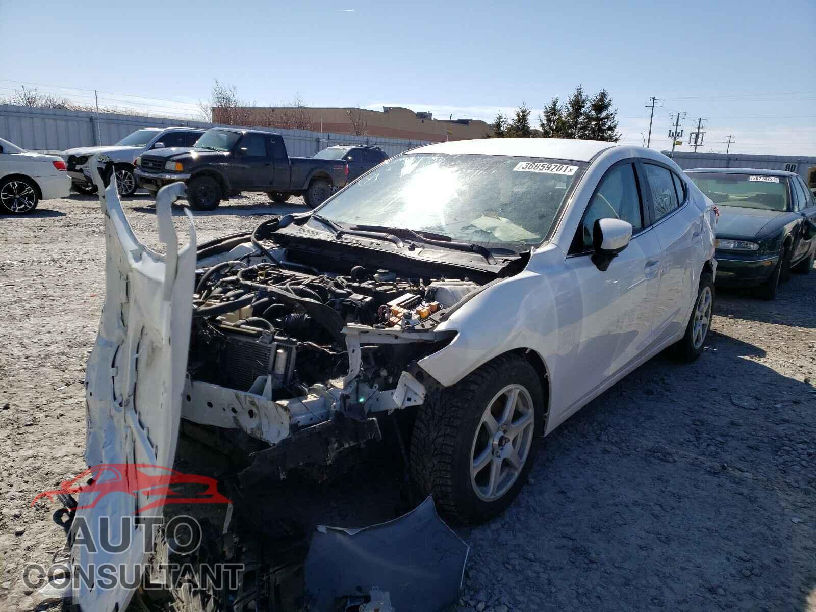 MAZDA 3 2017 - 3MZBN1T76HM142027
