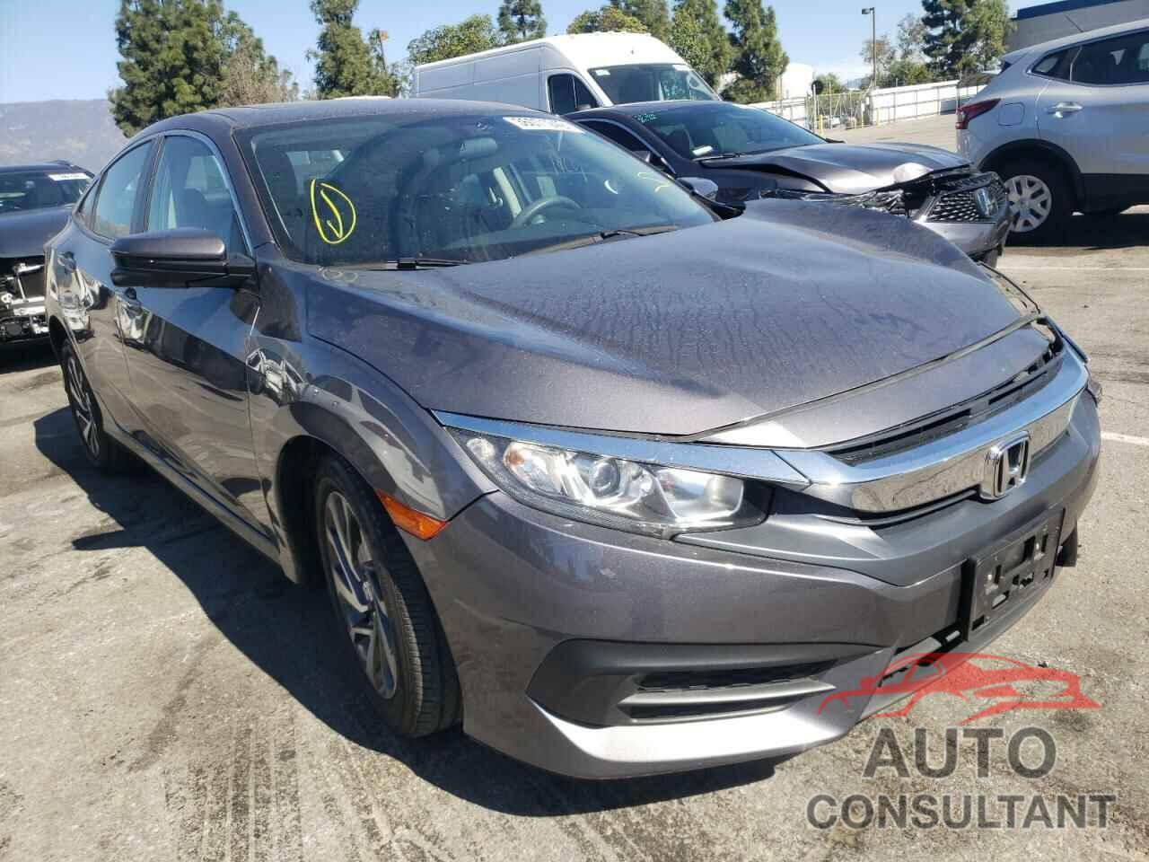 HONDA CIVIC 2018 - 2HGFC2F75JH517777