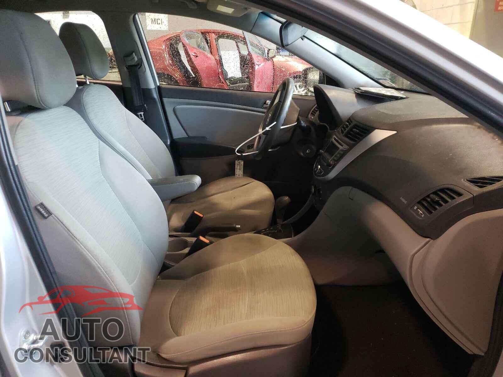 HYUNDAI ACCENT 2017 - KMHCT4AE5HU230400