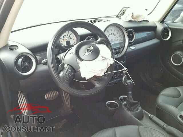 MINI COOPER 2011 - WMWSV3C50BTY11234