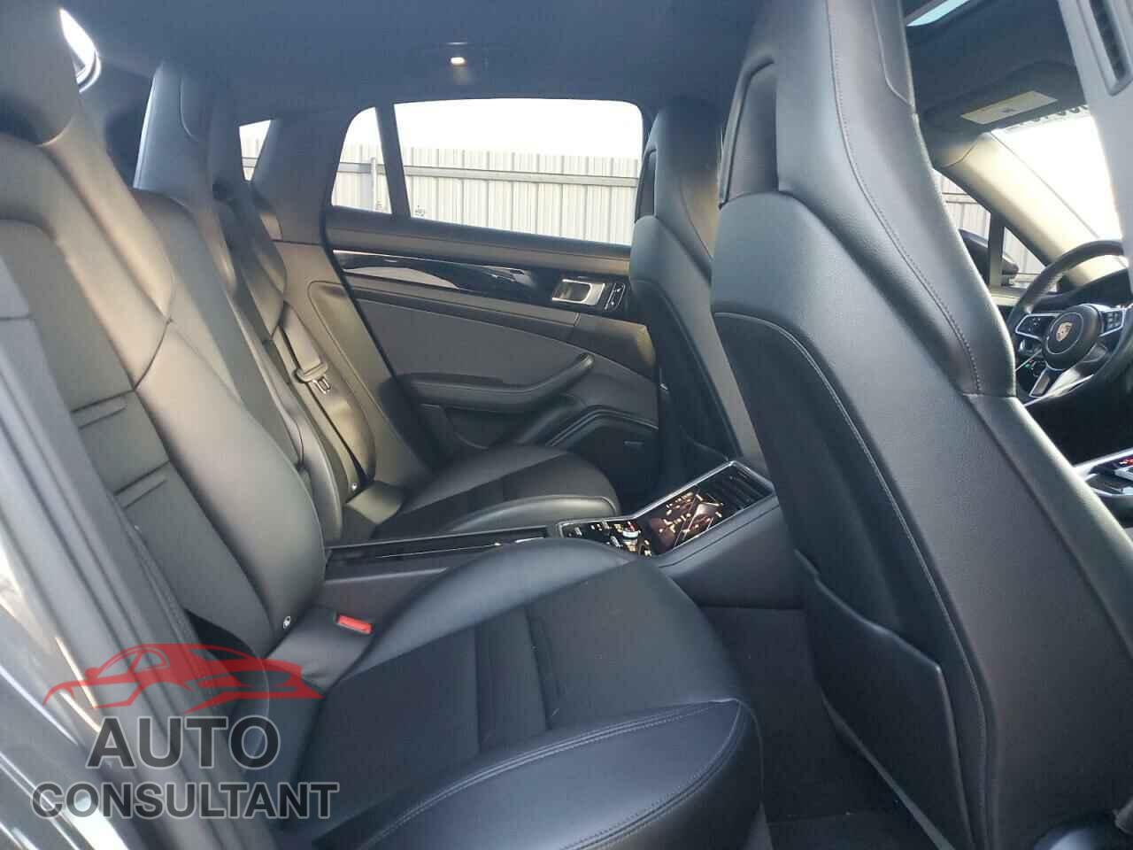 PORSCHE PANAMERA 2017 - WP0AA2A75HL100419