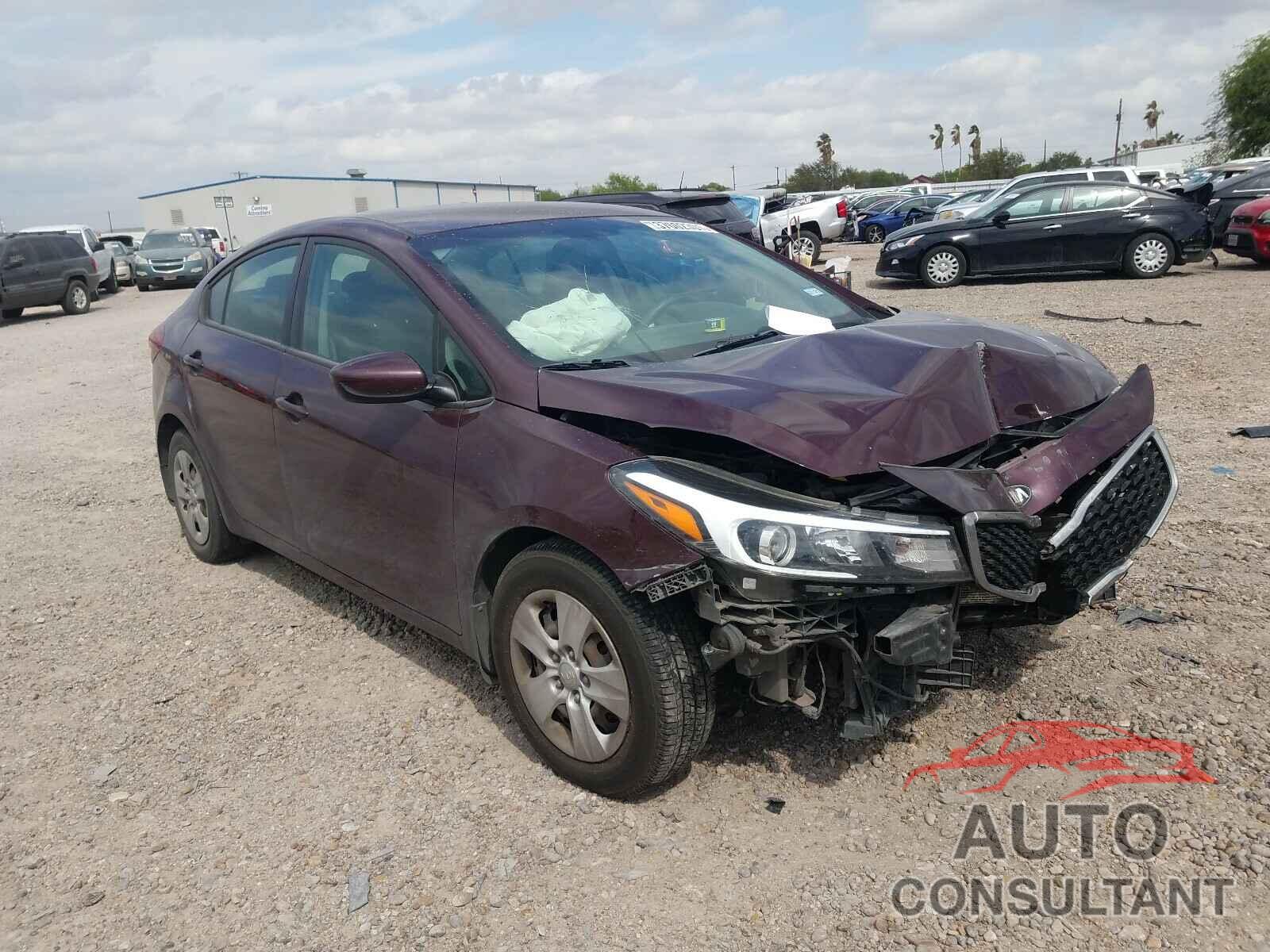 KIA FORTE 2017 - 3KPFK4A73HE009771