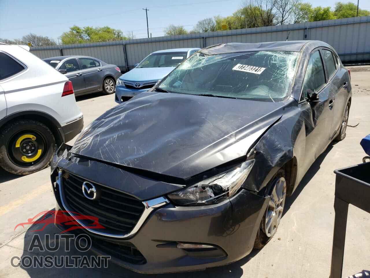 MAZDA 3 2017 - JM1BN1K71H1101239