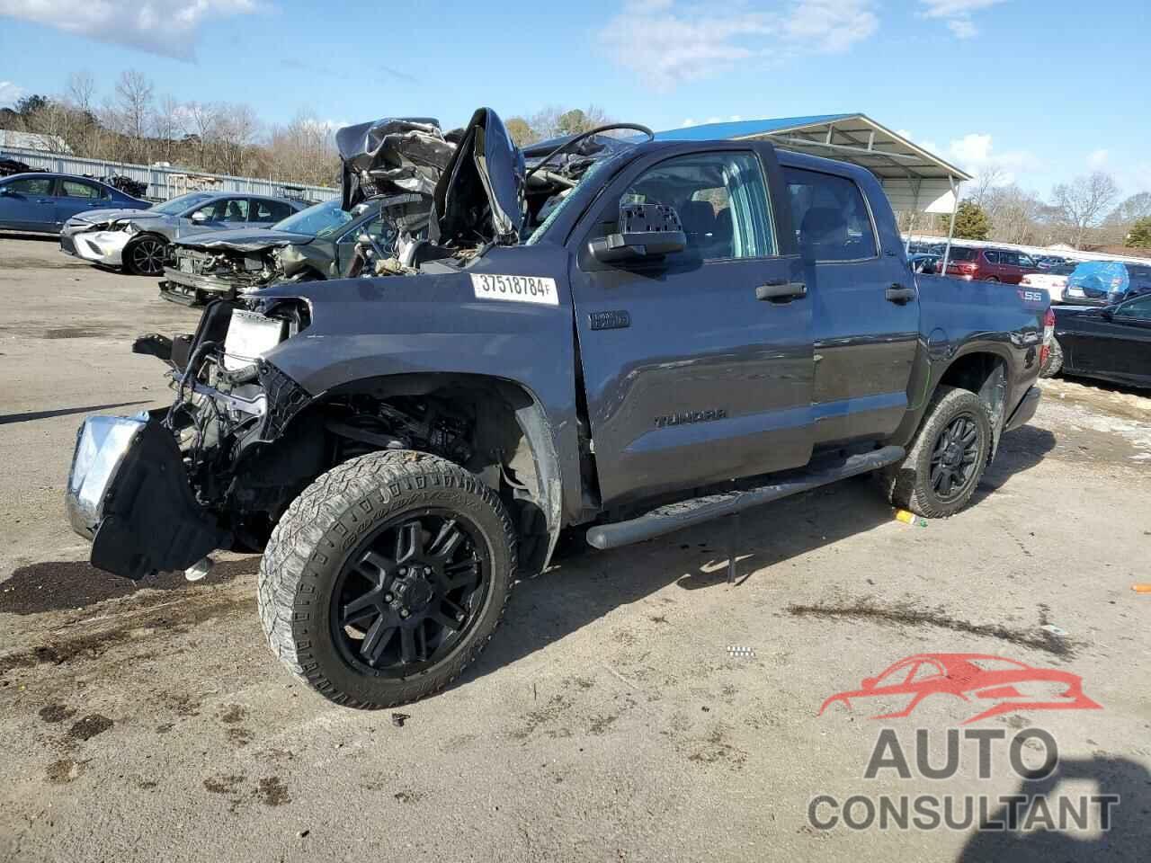 TOYOTA TUNDRA 2021 - 5TFDY5F15MX999607