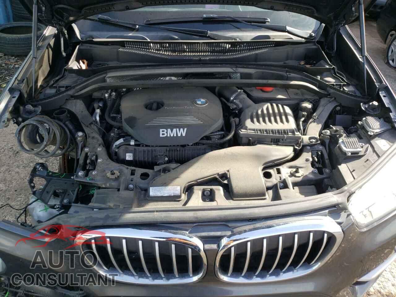 BMW X1 2016 - WBXHT3C36GP889442