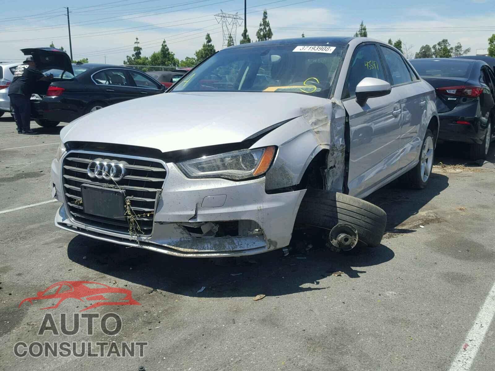 AUDI A3 2015 - WAUACGFF7F1091817