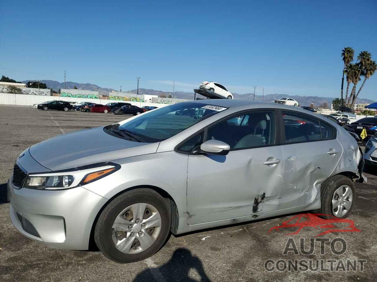 KIA FORTE 2018 - 3KPFL4A75JE218223