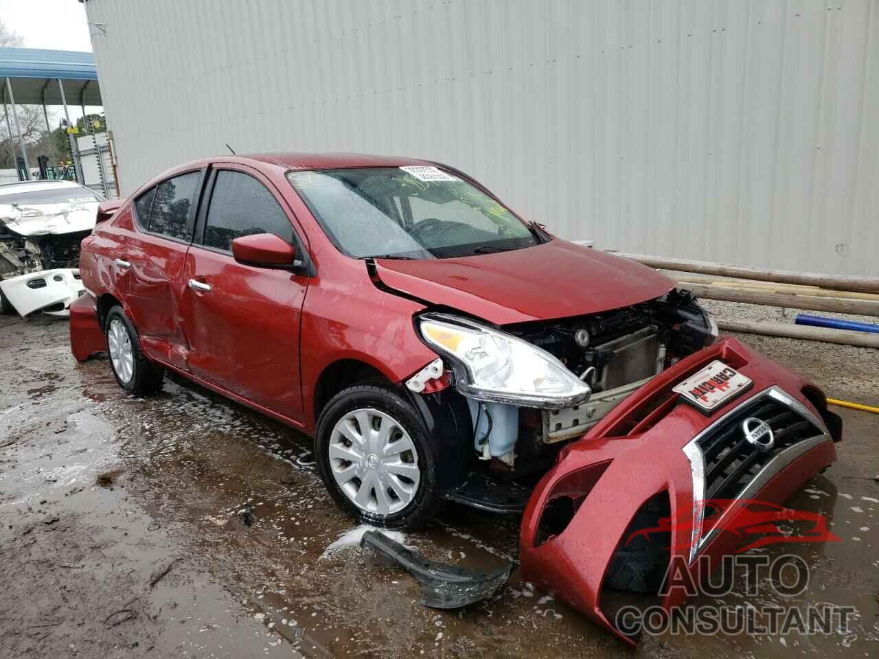 NISSAN VERSA 2018 - 3N1CN7AP5JL807303