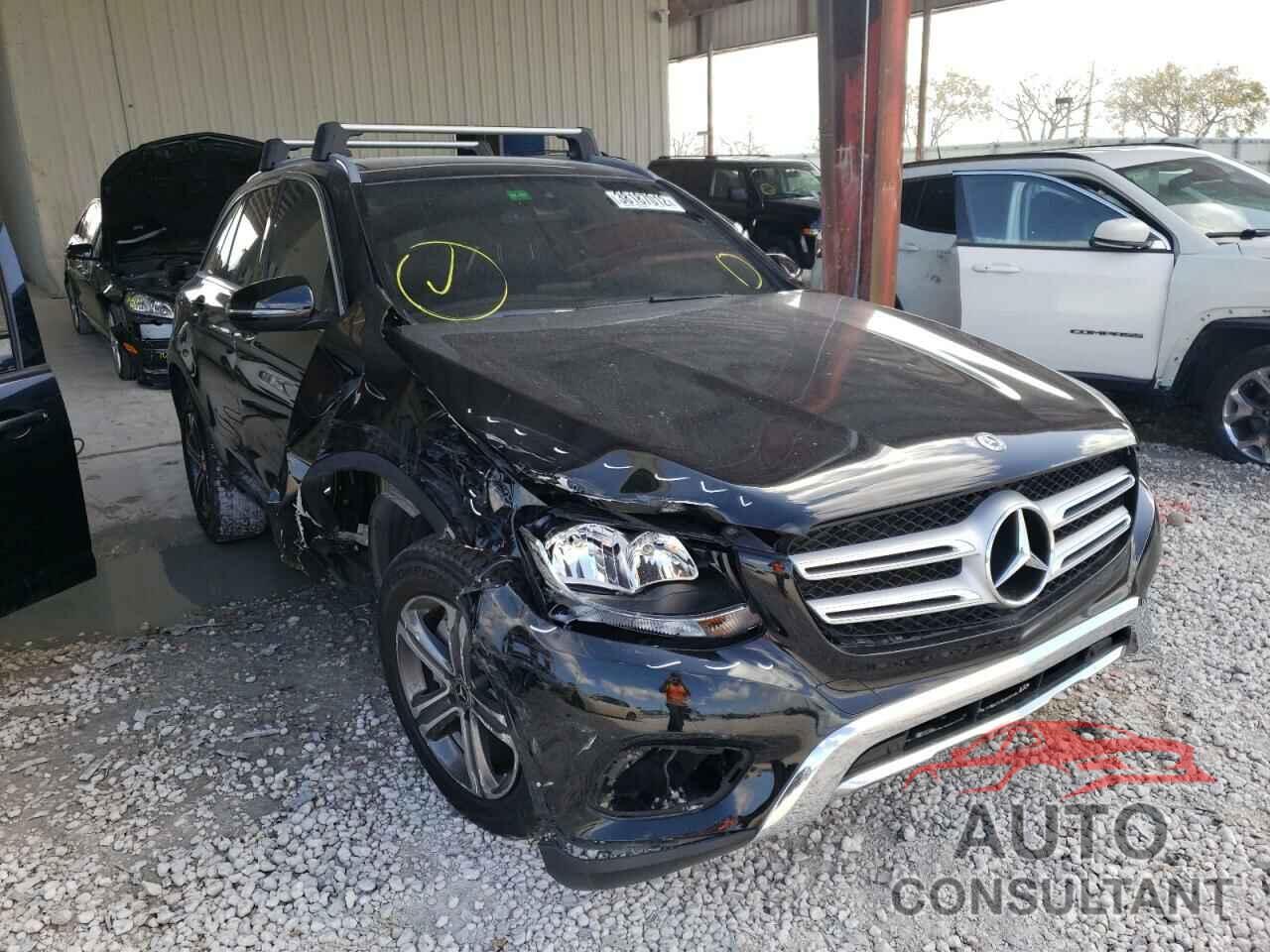 MERCEDES-BENZ GLC-CLASS 2018 - WDC0G4JBXJV032181