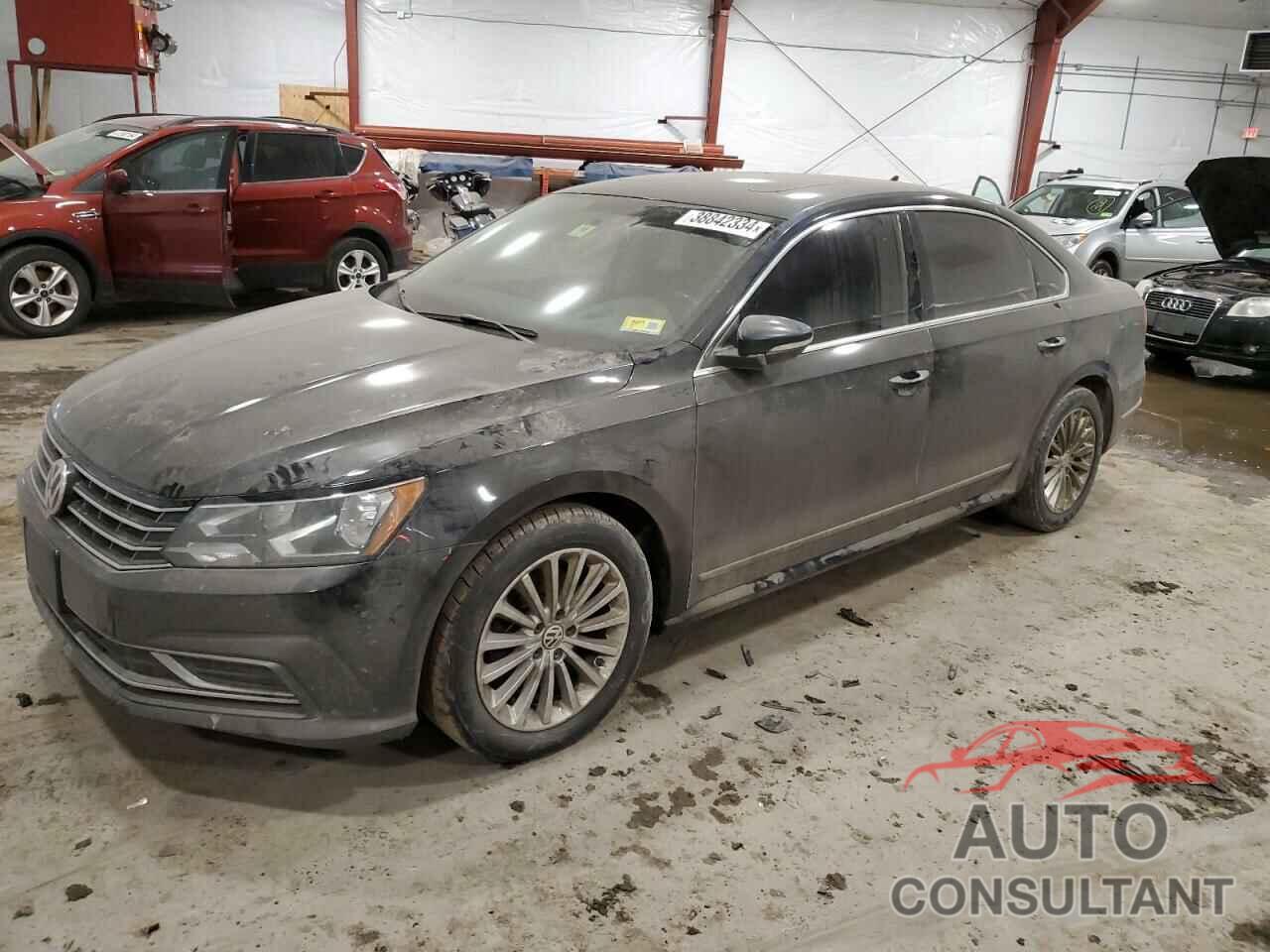VOLKSWAGEN PASSAT 2017 - 1VWBT7A30HC010200