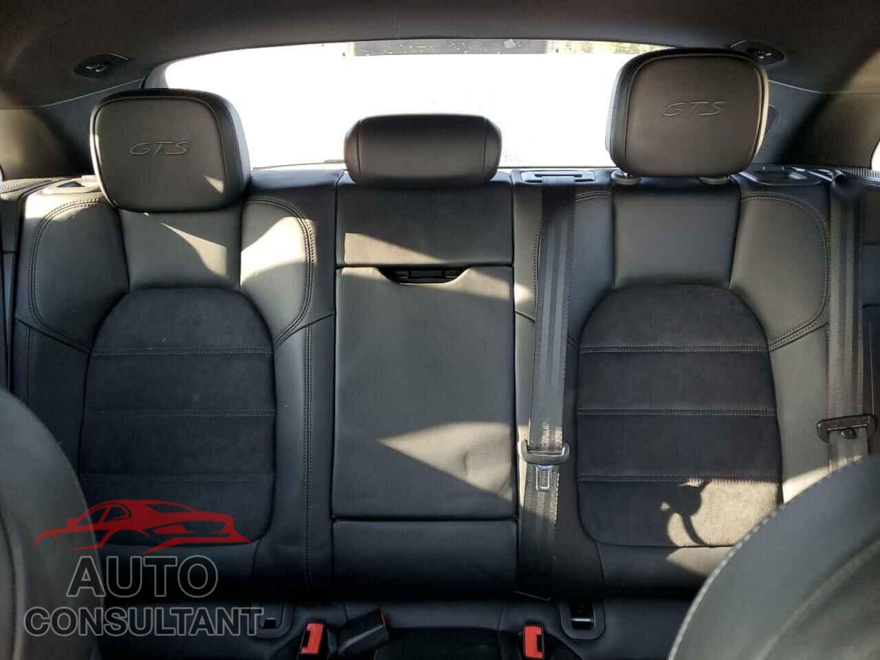 PORSCHE MACAN 2017 - WP1AG2A56HLB51682