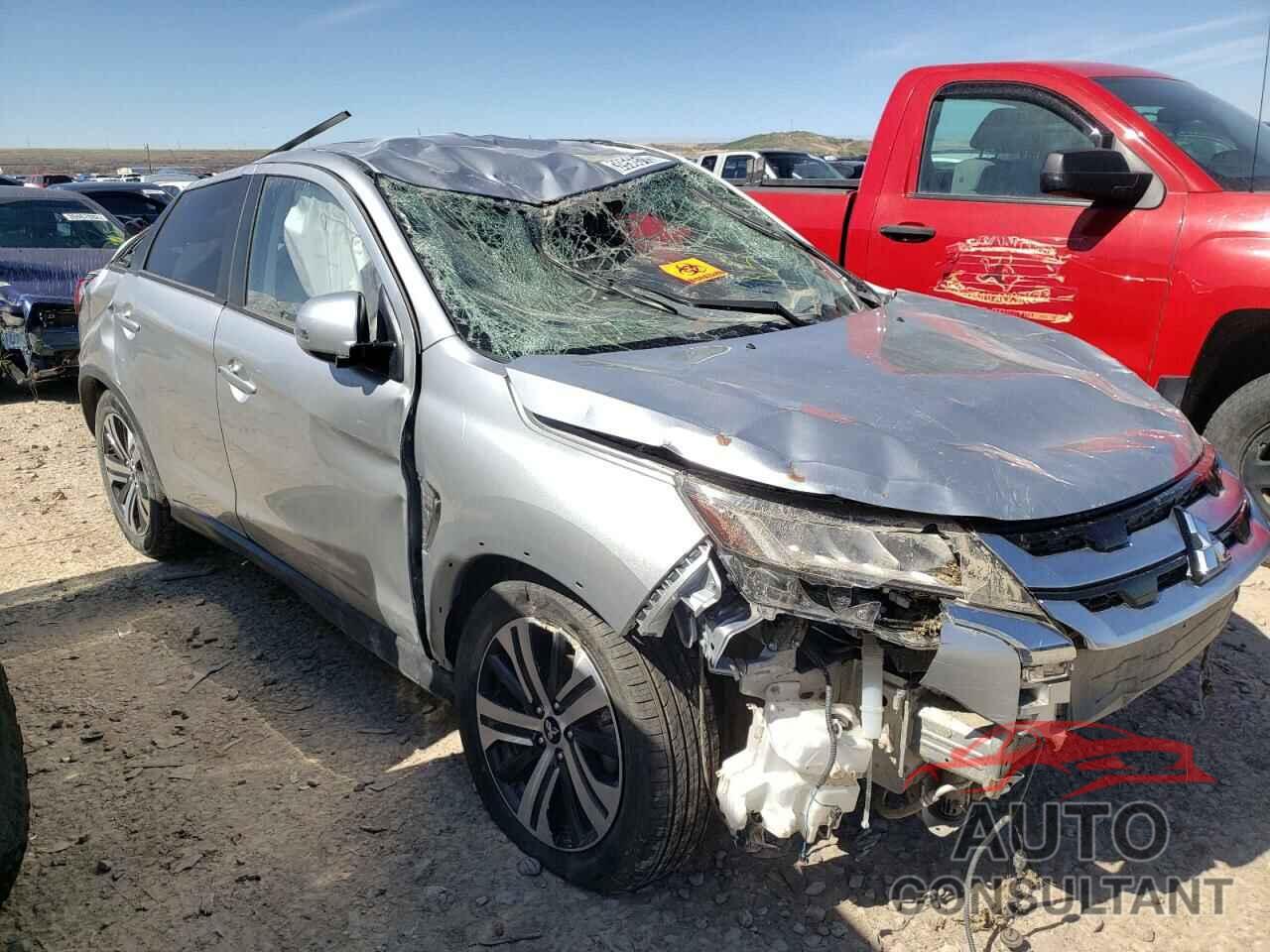 MITSUBISHI OUTLANDER 2021 - JA4ARUAU0MU024083