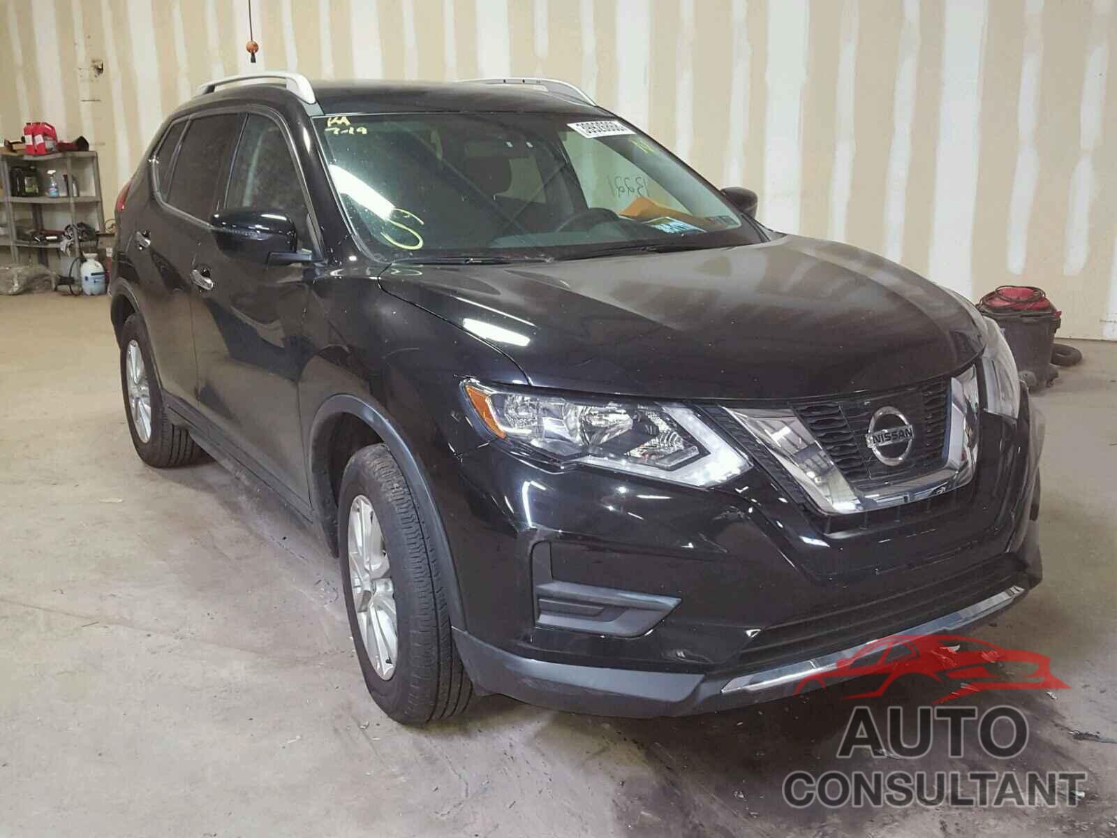 NISSAN ROGUE S 2017 - KNMAT2MV2HP575555