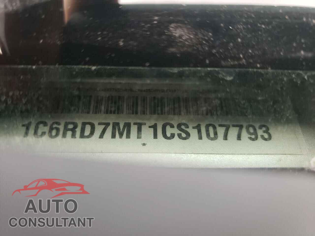 DODGE RAM 1500 2012 - 1C6RD7MT1CS107793