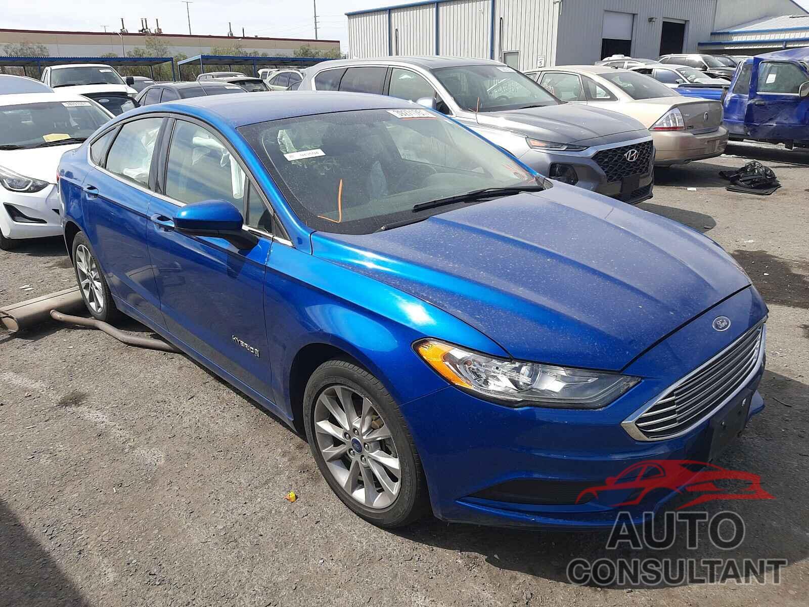 FORD FUSION 2017 - 3FA6P0LU4HR313994