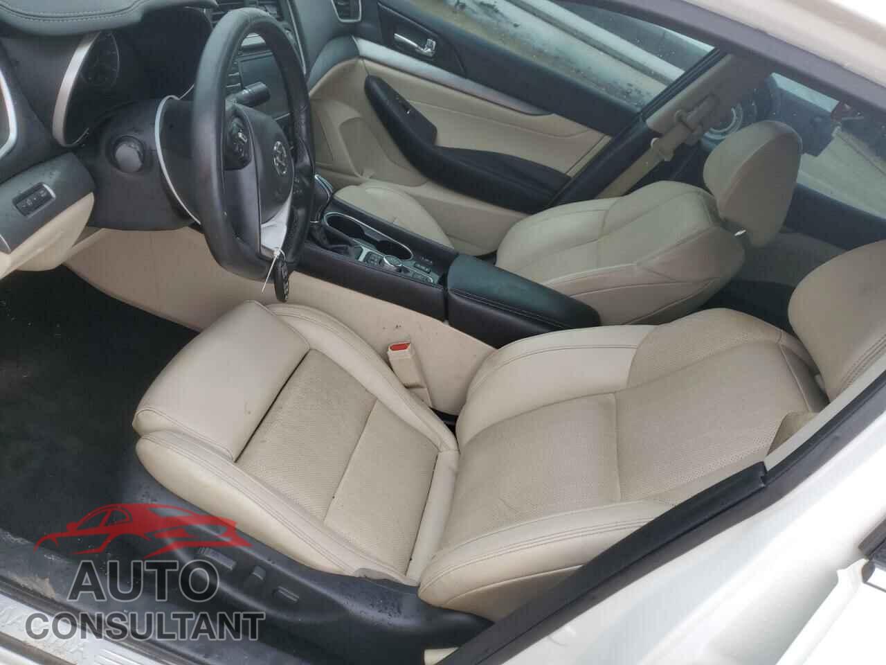 NISSAN MAXIMA 2017 - 1N4AA6AP1HC400553