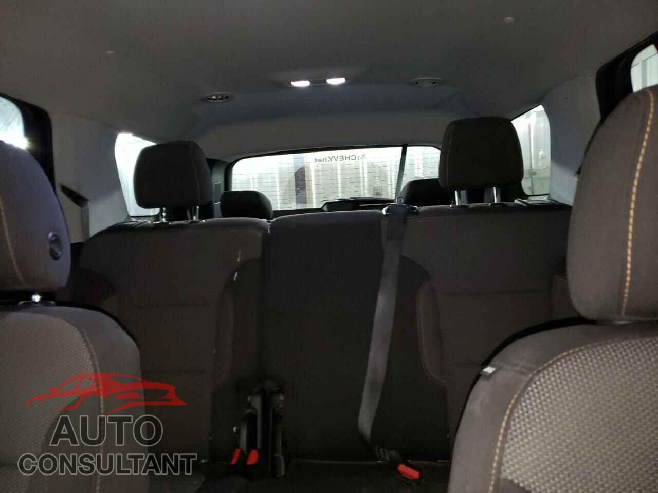 CHEVROLET TRAVERSE 2019 - 1GNERFKW0KJ148203
