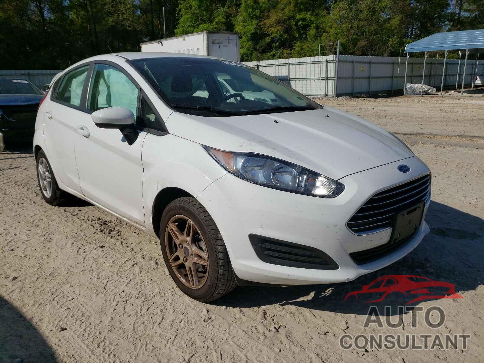 FORD FIESTA 2018 - 3FADP4EJ7JM122638