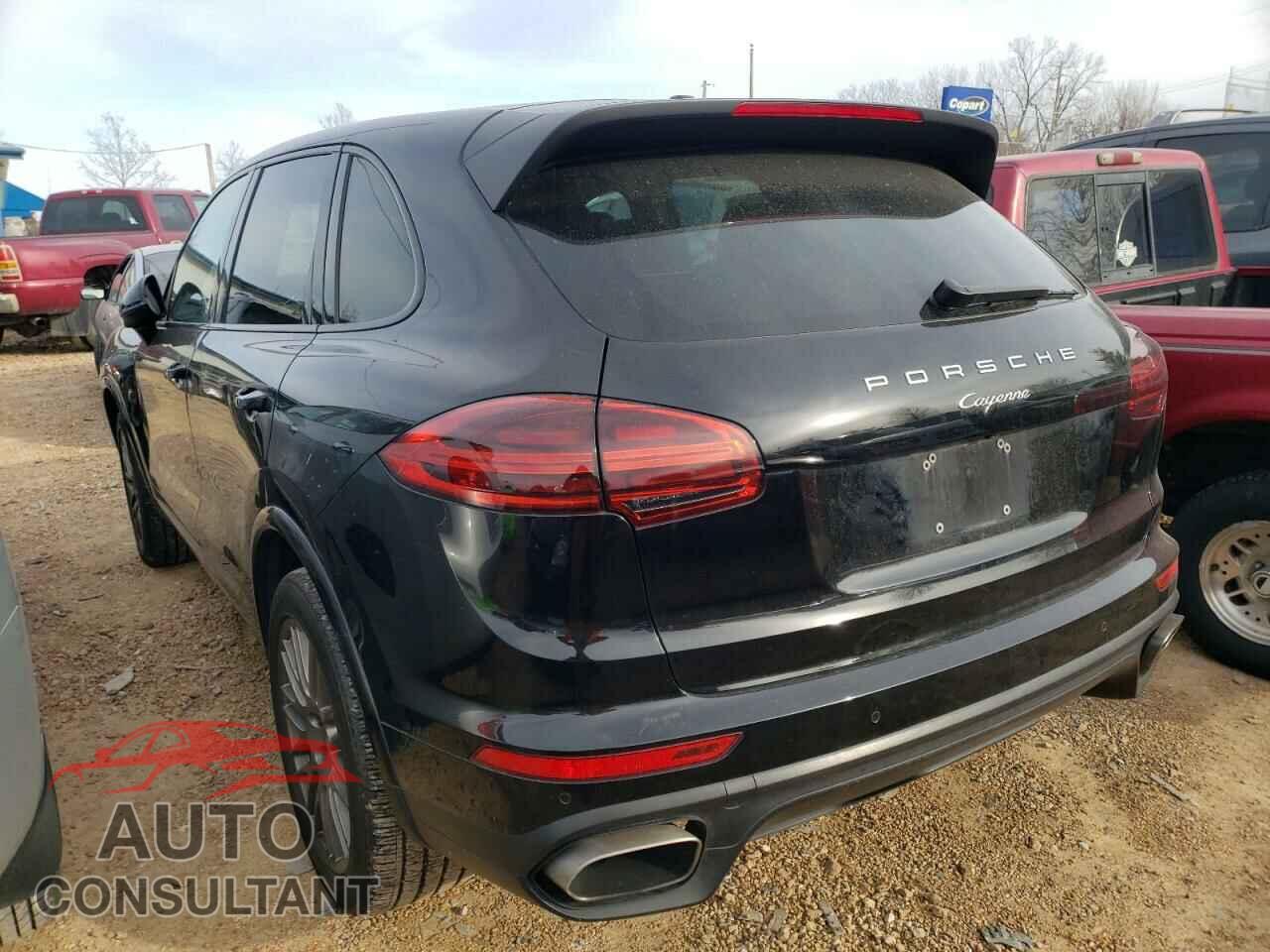 PORSCHE CAYENNE 2018 - WP1AA2A25JKA02702