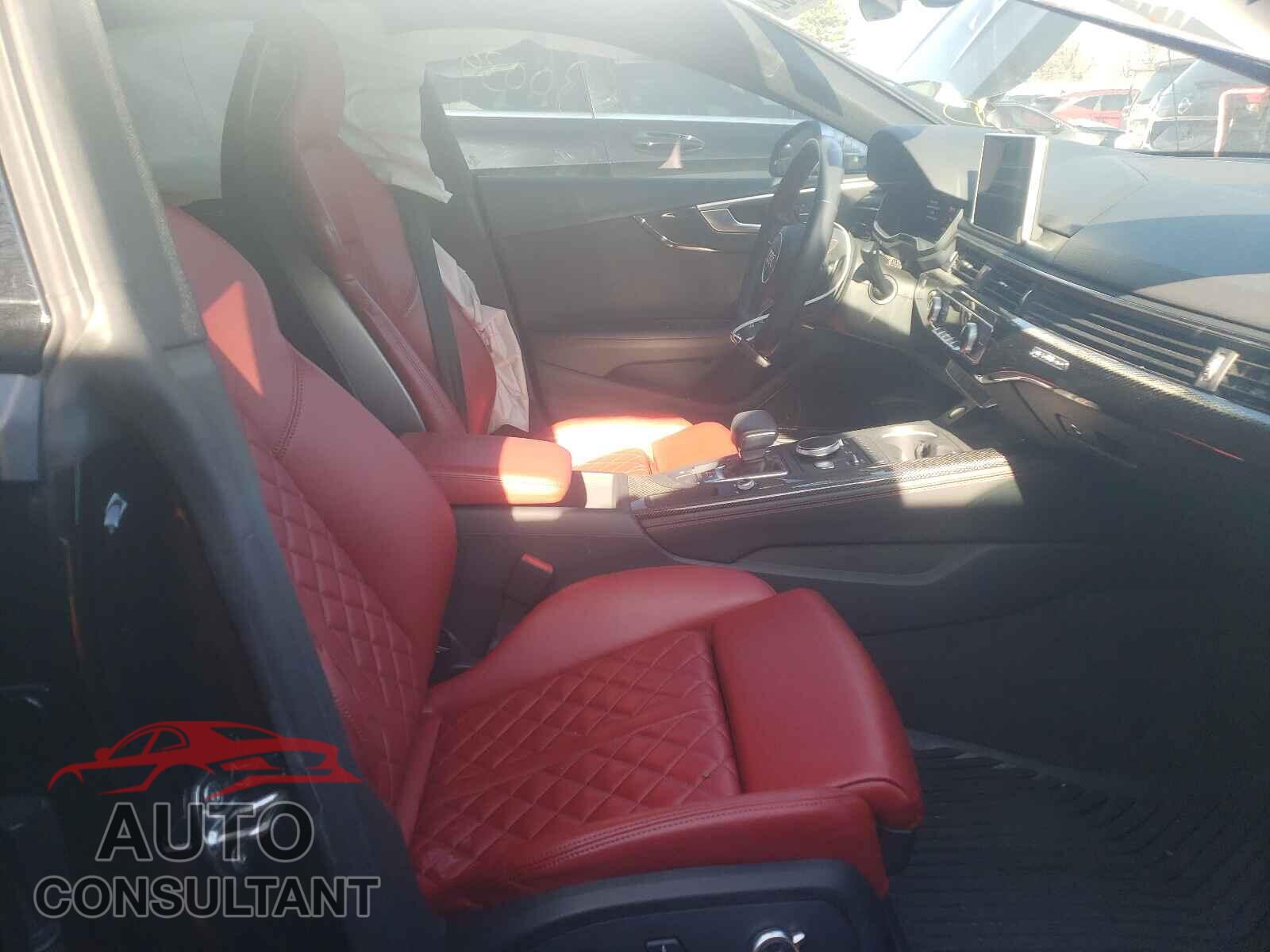 AUDI S5/RS5 2018 - WAUB4CF52JA031843
