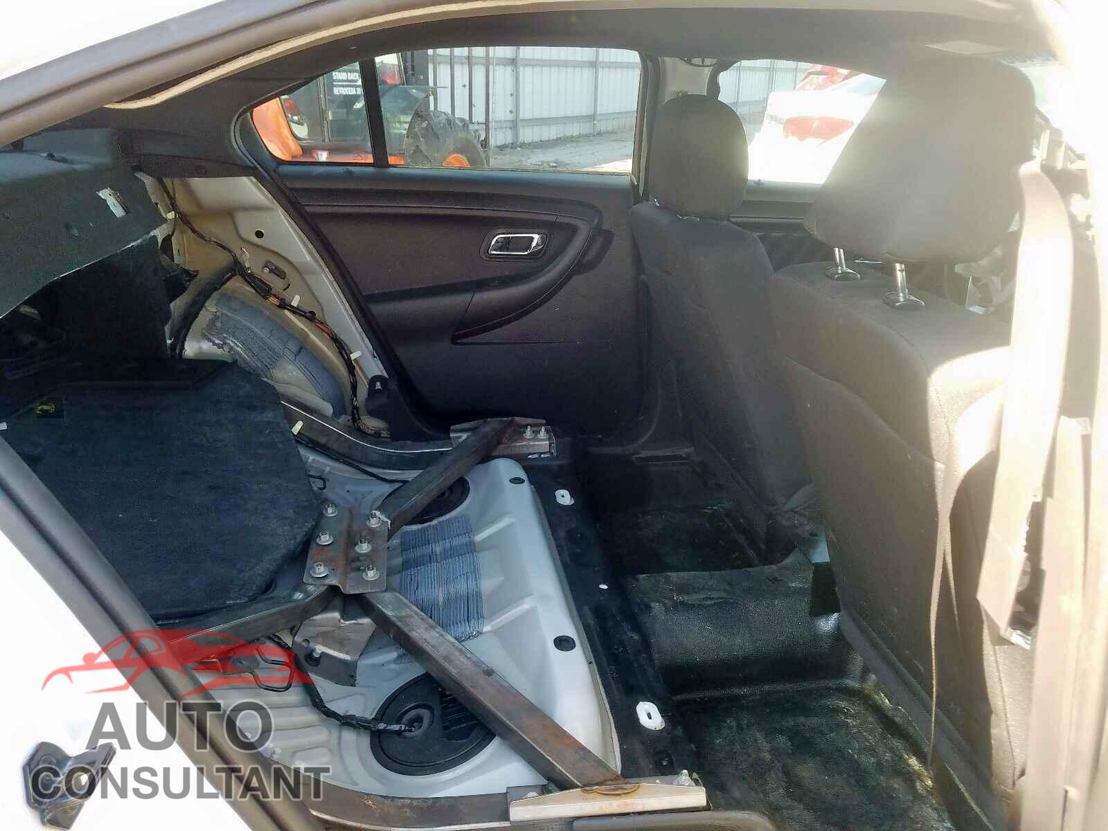 FORD TAURUS 2017 - 3VWCB7BU6KM159179