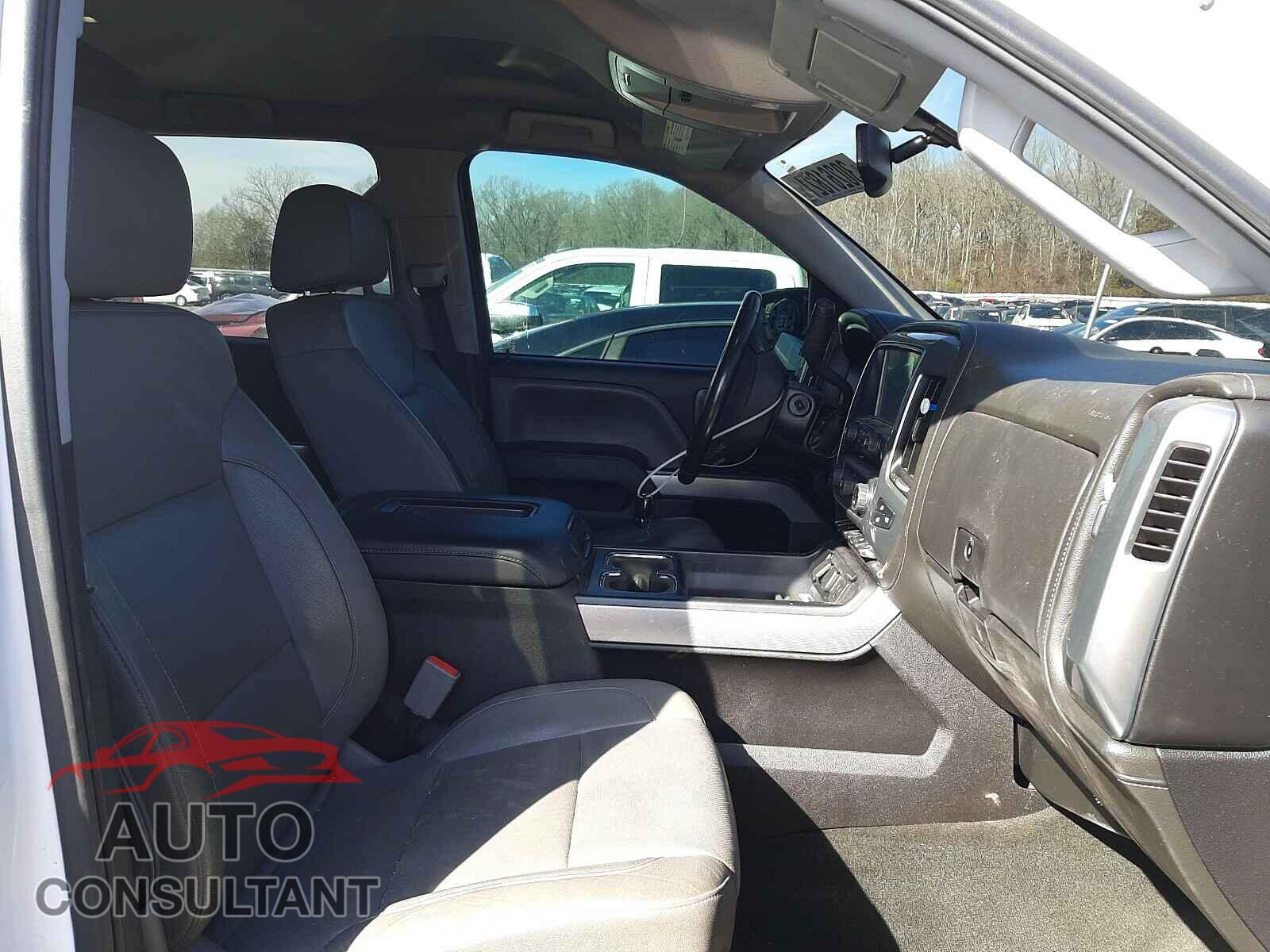 CHEVROLET SILVERADO 2017 - 3GCUKSEC8HG137527