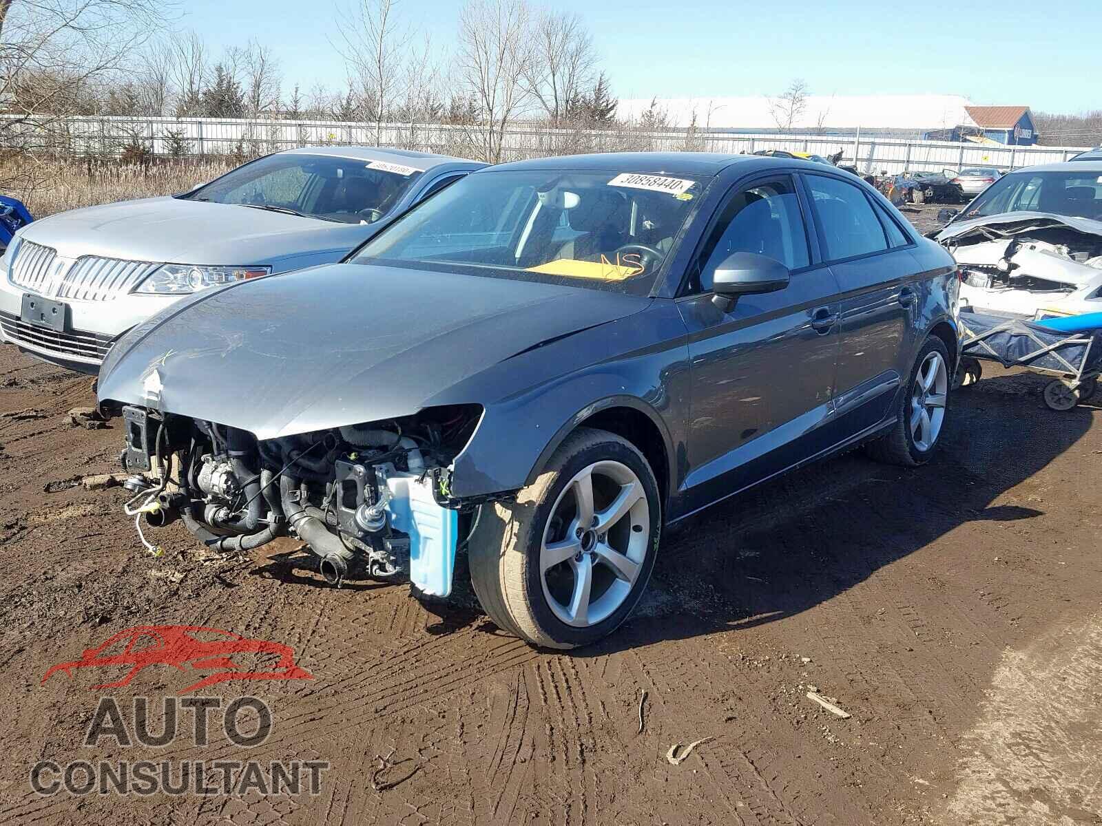 AUDI A3 2015 - WAUBFGFFXF1114924