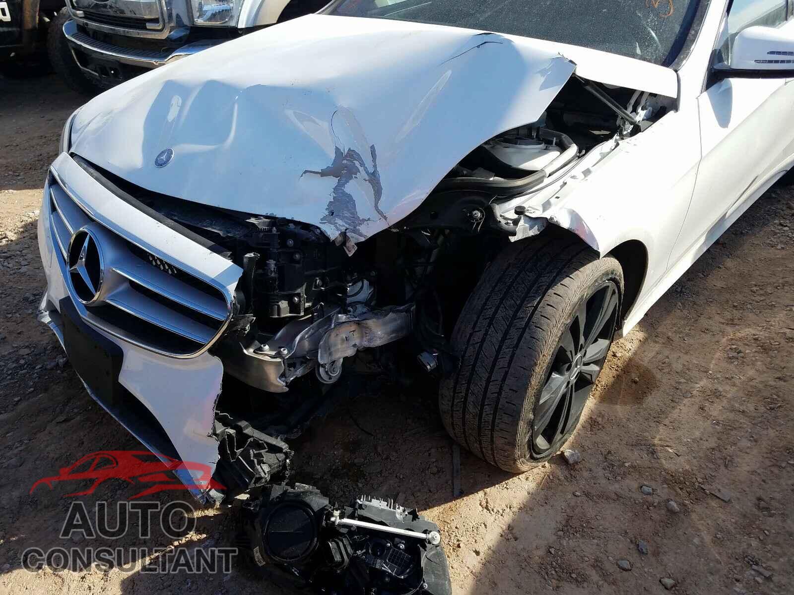 MERCEDES-BENZ E CLASS 2016 - WDDHF5KB1GB255242
