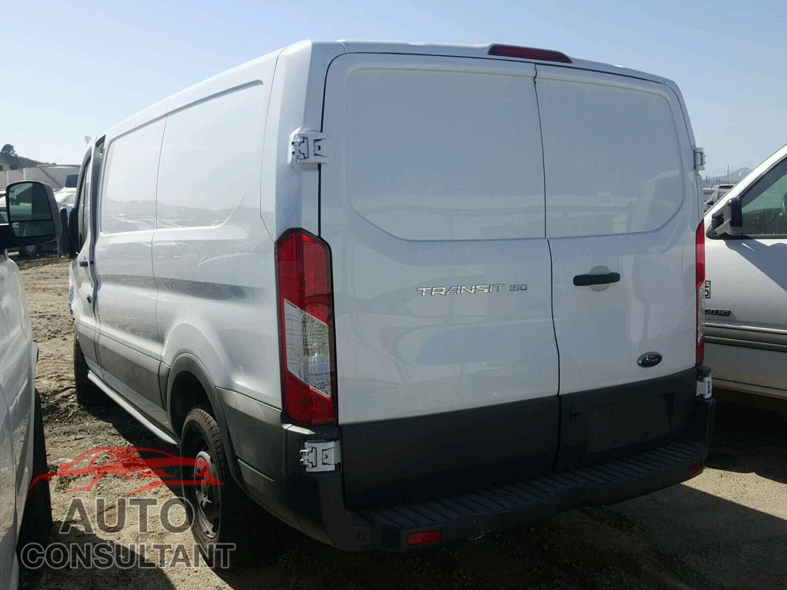 FORD TRANSIT CO 2017 - 1FTYE1YM8HKB34692
