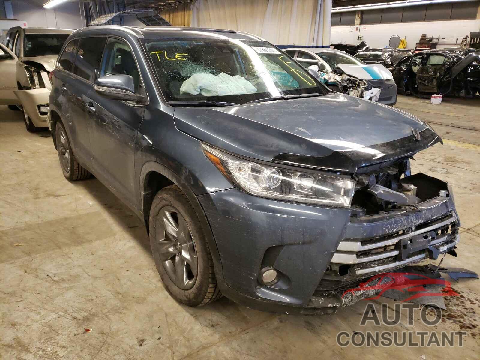 TOYOTA HIGHLANDER 2018 - 5TDDZRFH1JS496546