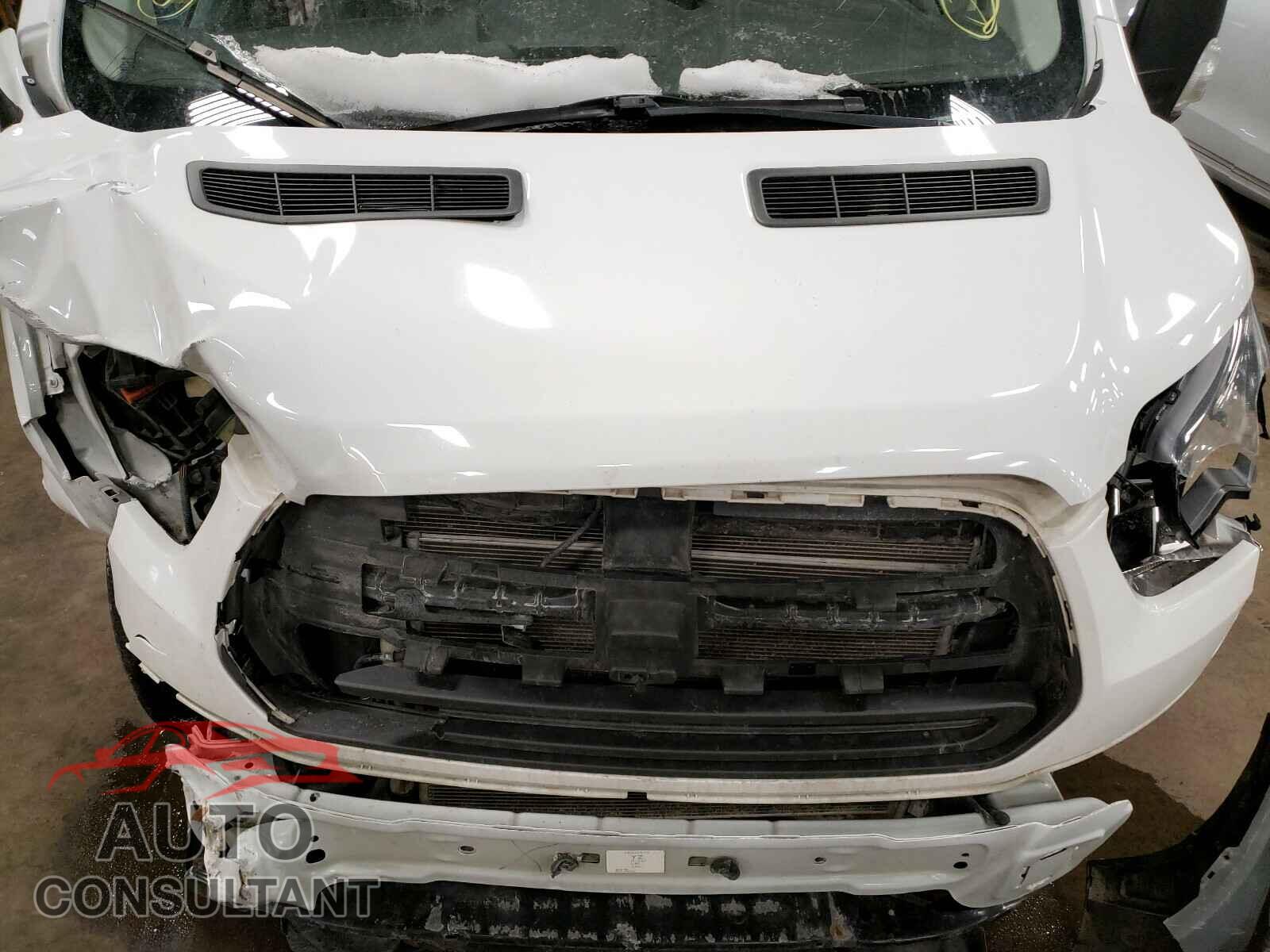 FORD TRANSIT CO 2017 - 1FTYR2YM1HKA36579