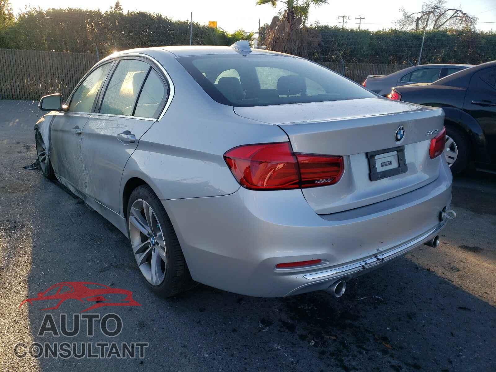BMW 3 SERIES 2018 - WBA8B3C55JK384916