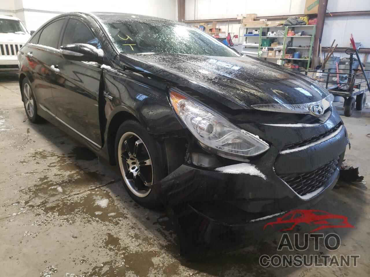HYUNDAI SONATA 2012 - KMHEC4A44CA047709