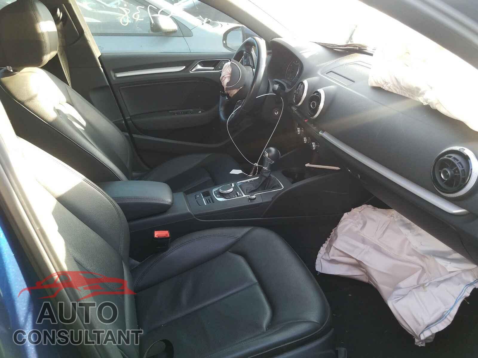 AUDI A3 2016 - WAUA7GFF9G1094482