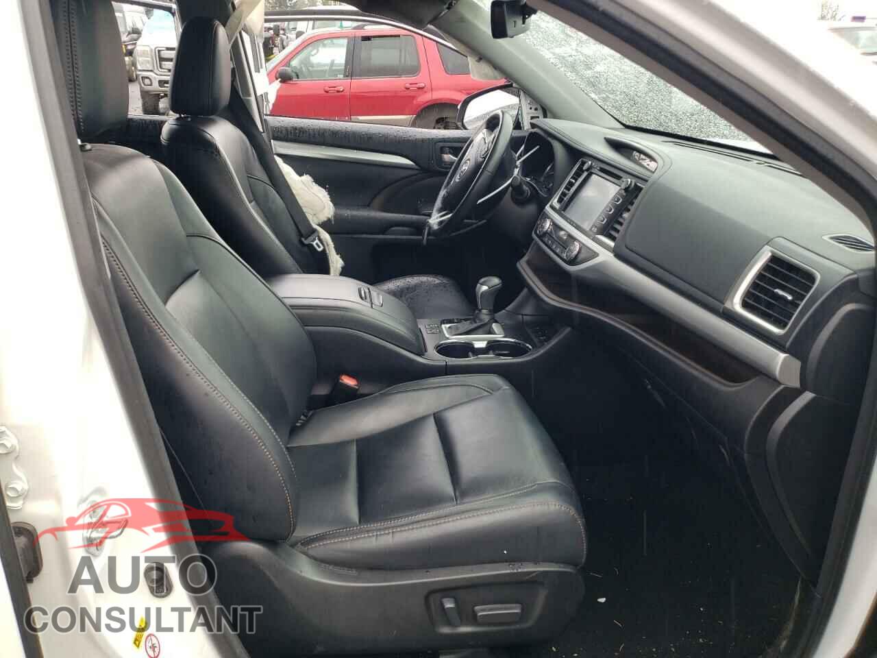 TOYOTA HIGHLANDER 2017 - 5TDJZRFH8HS438639