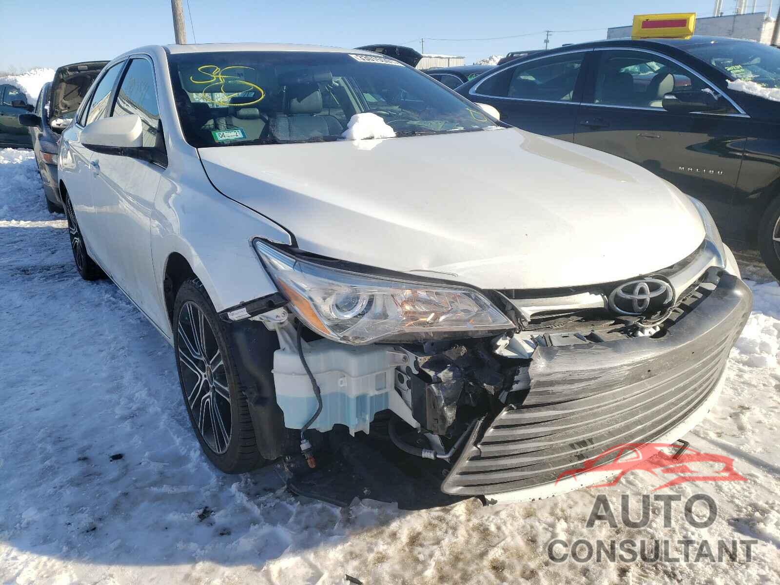 TOYOTA CAMRY 2016 - JTMBFREV8JD249804