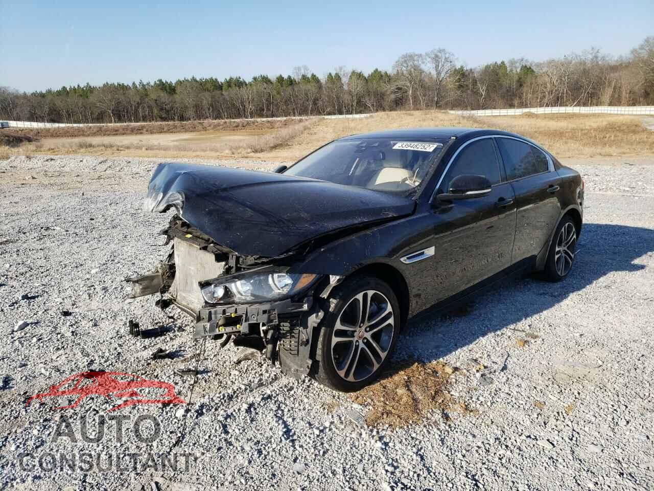 JAGUAR XE 2017 - SAJAD4BV6HA951870