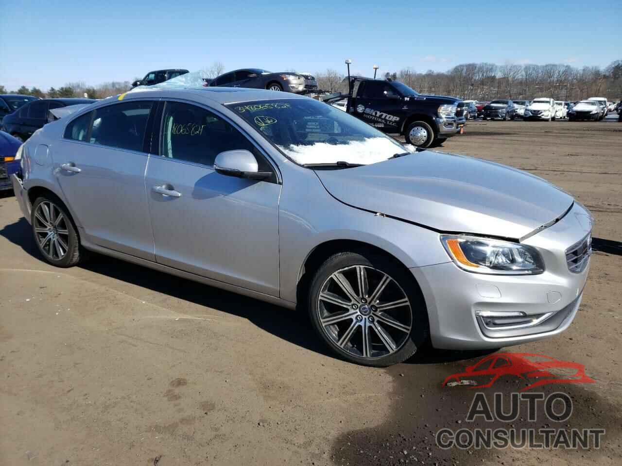 VOLVO S60 2016 - LYV612TM6GB105205