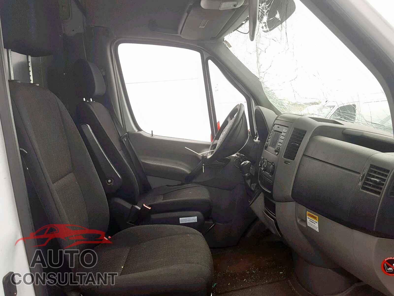 MERCEDES-BENZ SPRINTER 2 2015 - KNMAT2MV3HP539888