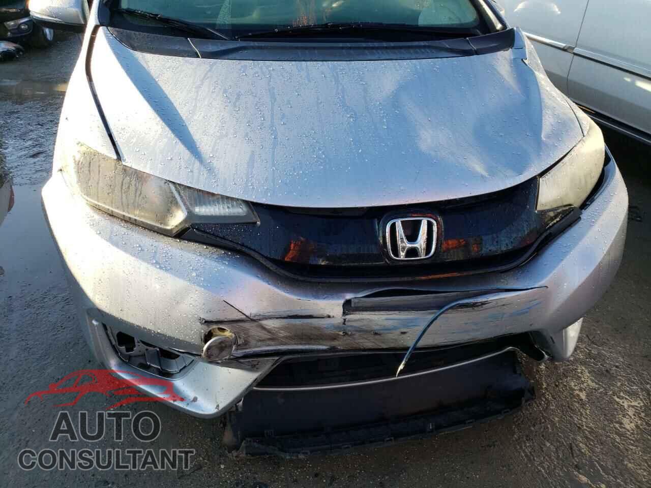 HONDA FIT 2016 - JHMGK5H51GX018593