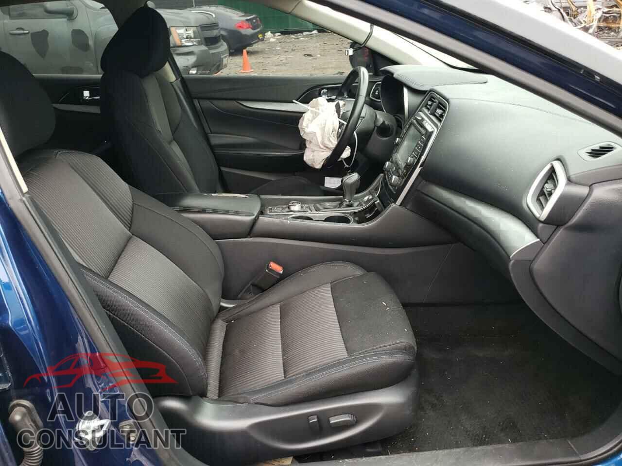 NISSAN MAXIMA 2017 - 1N4AA6AP4HC445678